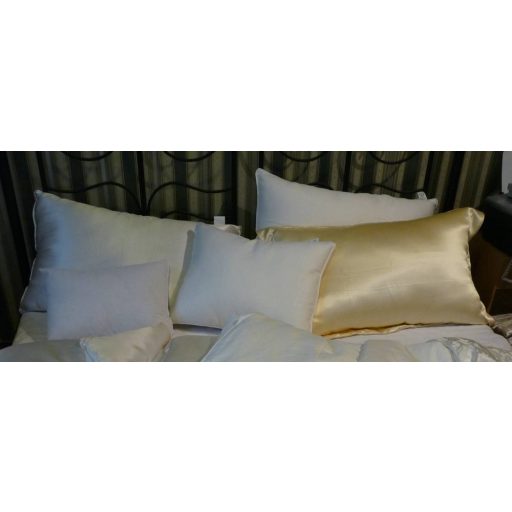 Valisilk hernyóselyem félpárna, 47x74 cm